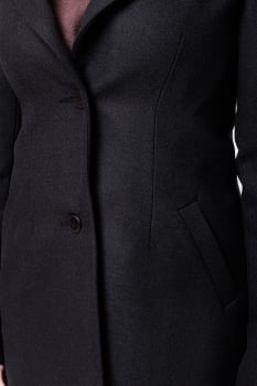 Casaco de lã estilo blazer alongado